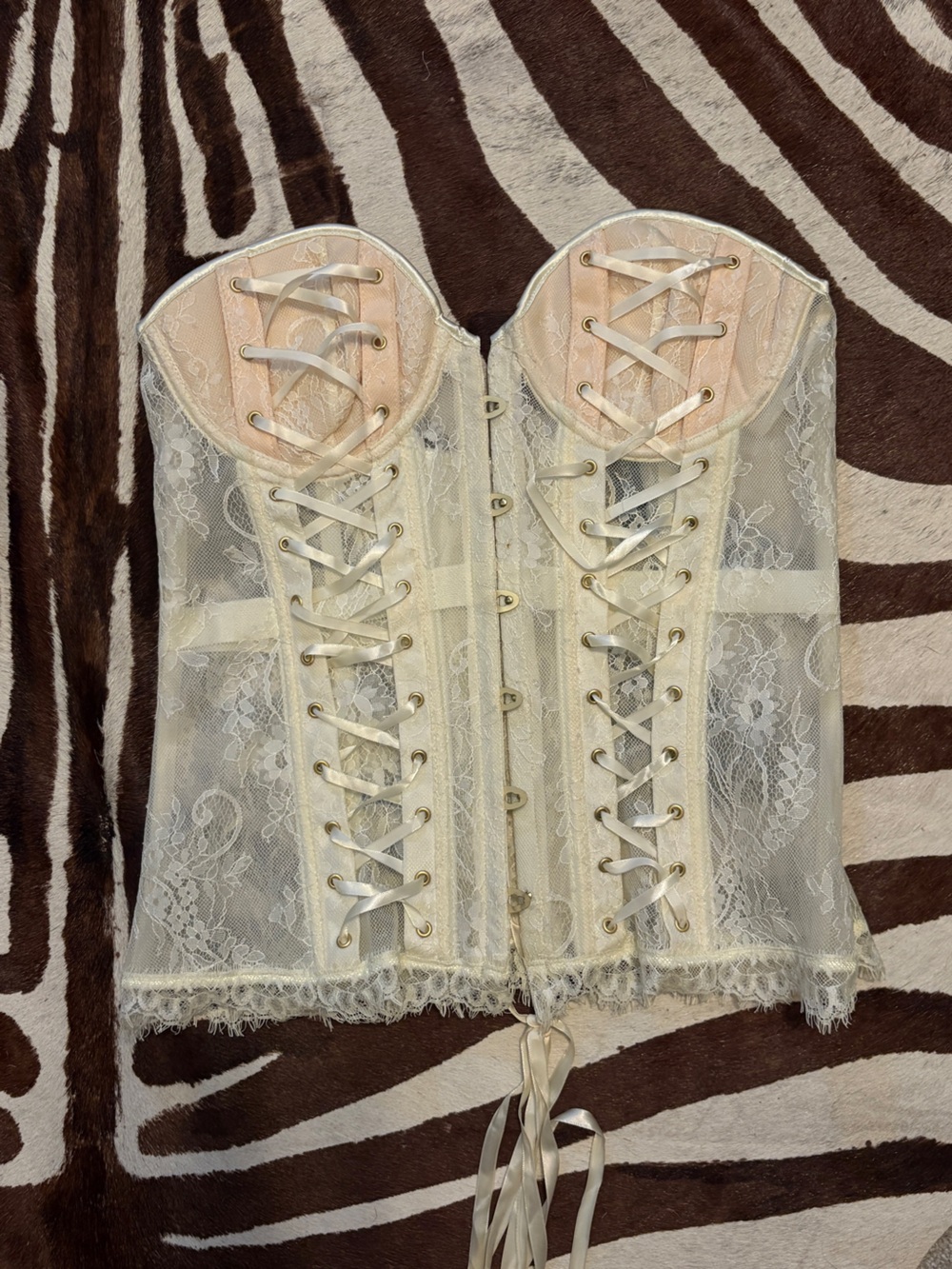 Adore Me Ivory Lace Underbust Corset Bustier with Satin Lacing